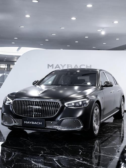 广州160岚图汽车的售后服务让用户无忧出行，迈巴赫未来的豪华车趋势