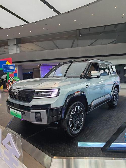 广州160比亚迪方程豹硬派越野的爆款，英菲尼迪35周年与你共成长